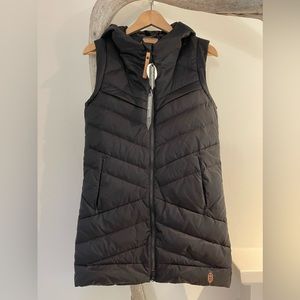 Indyeva Dolga Puffer Vest - Never worn with tags